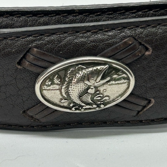 Mens Columbia Dark Brown Leather Belt Silver Fish Embellishments Size 36 - Picture 1 of 10